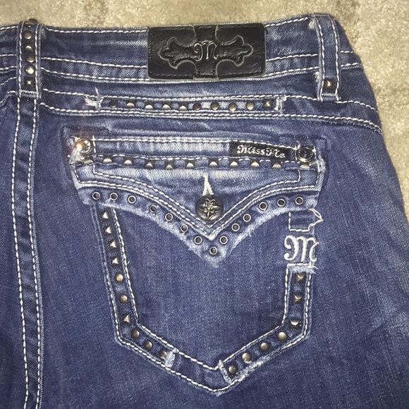 Miss Me Denim - Distressed Signature Boot Miss Me Jeans